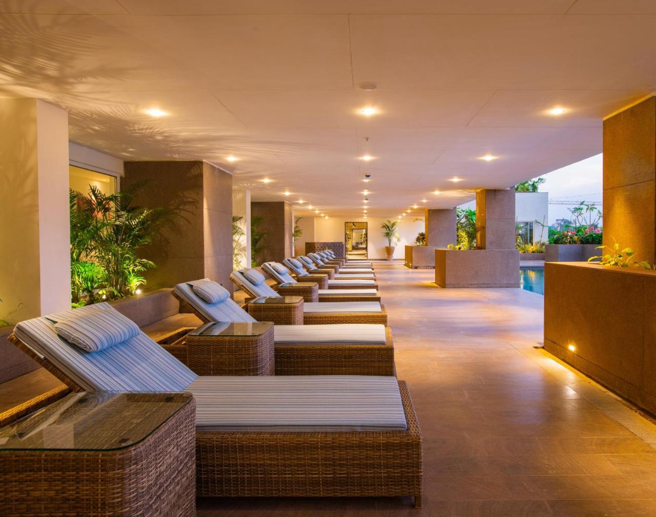 Lemon Tree Premier City Center Pune Exterior foto