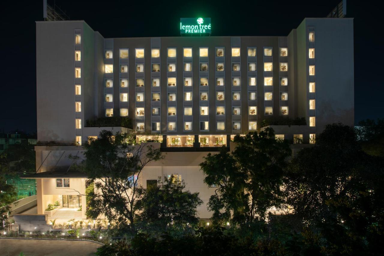 Lemon Tree Premier City Center Pune Exterior foto